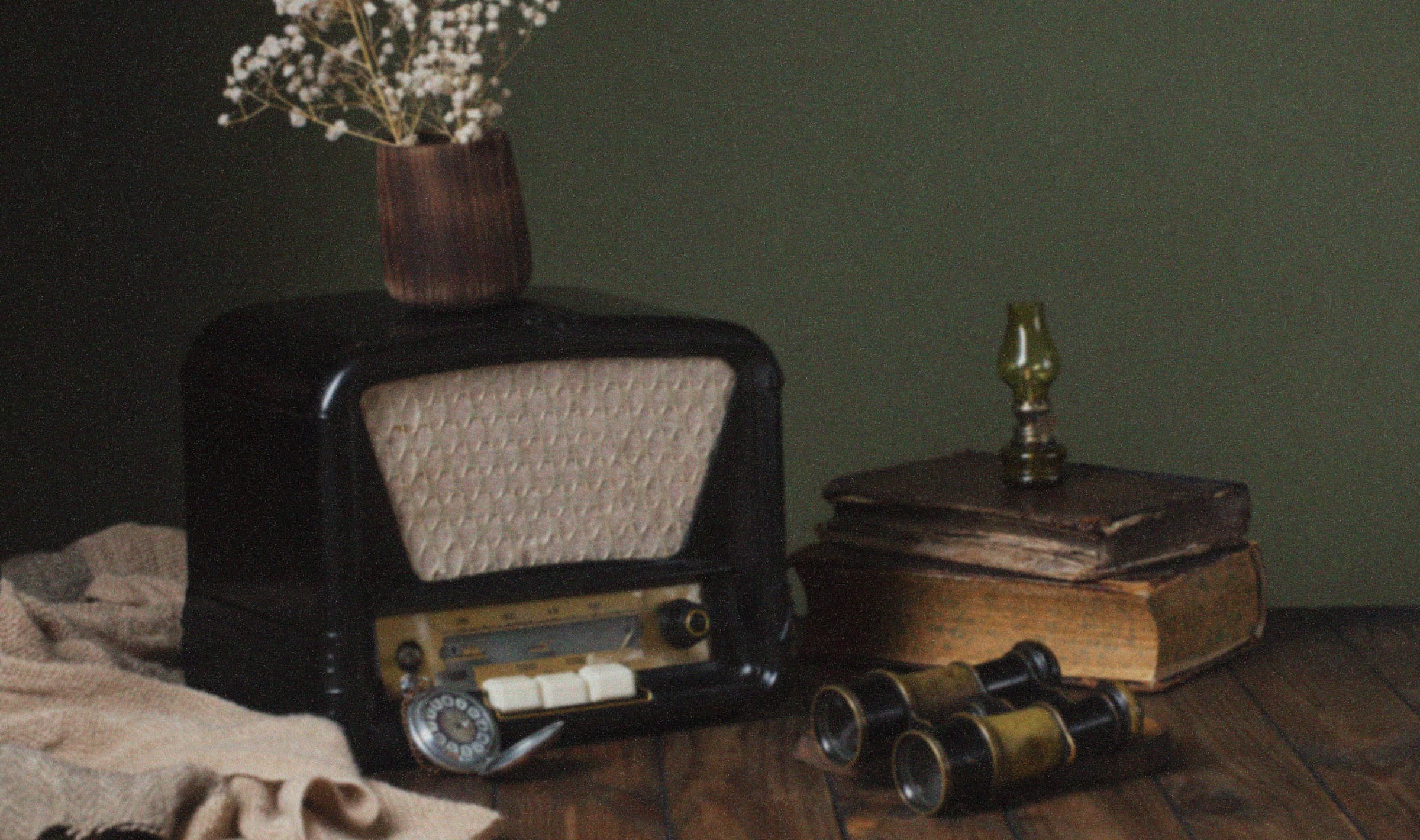 Hilangkan Butiran pada Citra Mode dengan Cahaya Redup